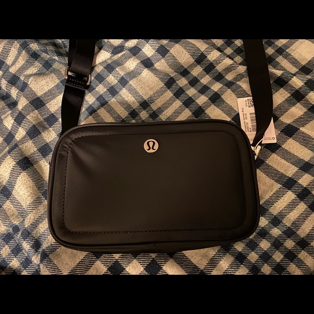 Lululemon camera crossbody bag